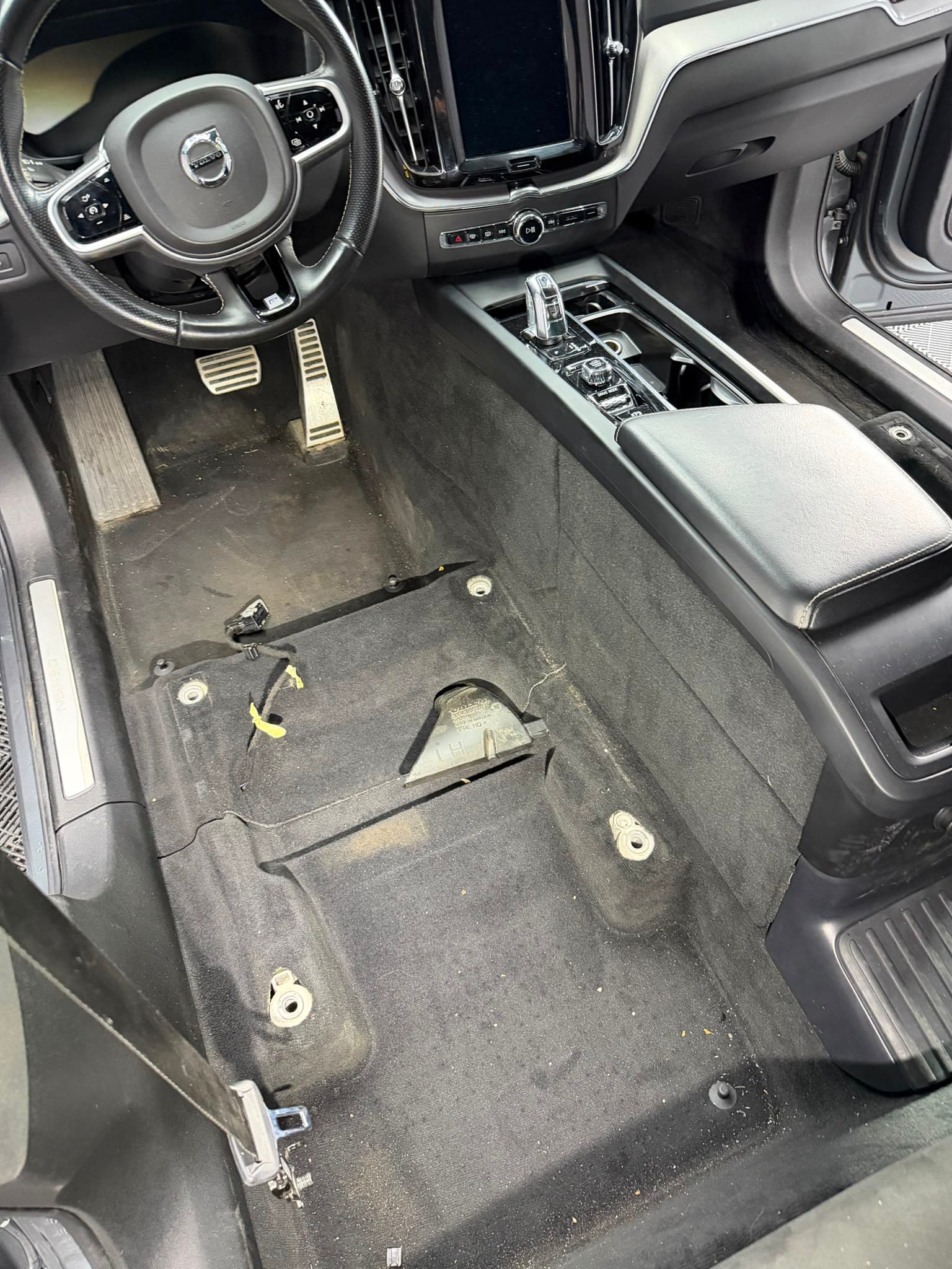Volvo XC60 — detaliu lucrare 7