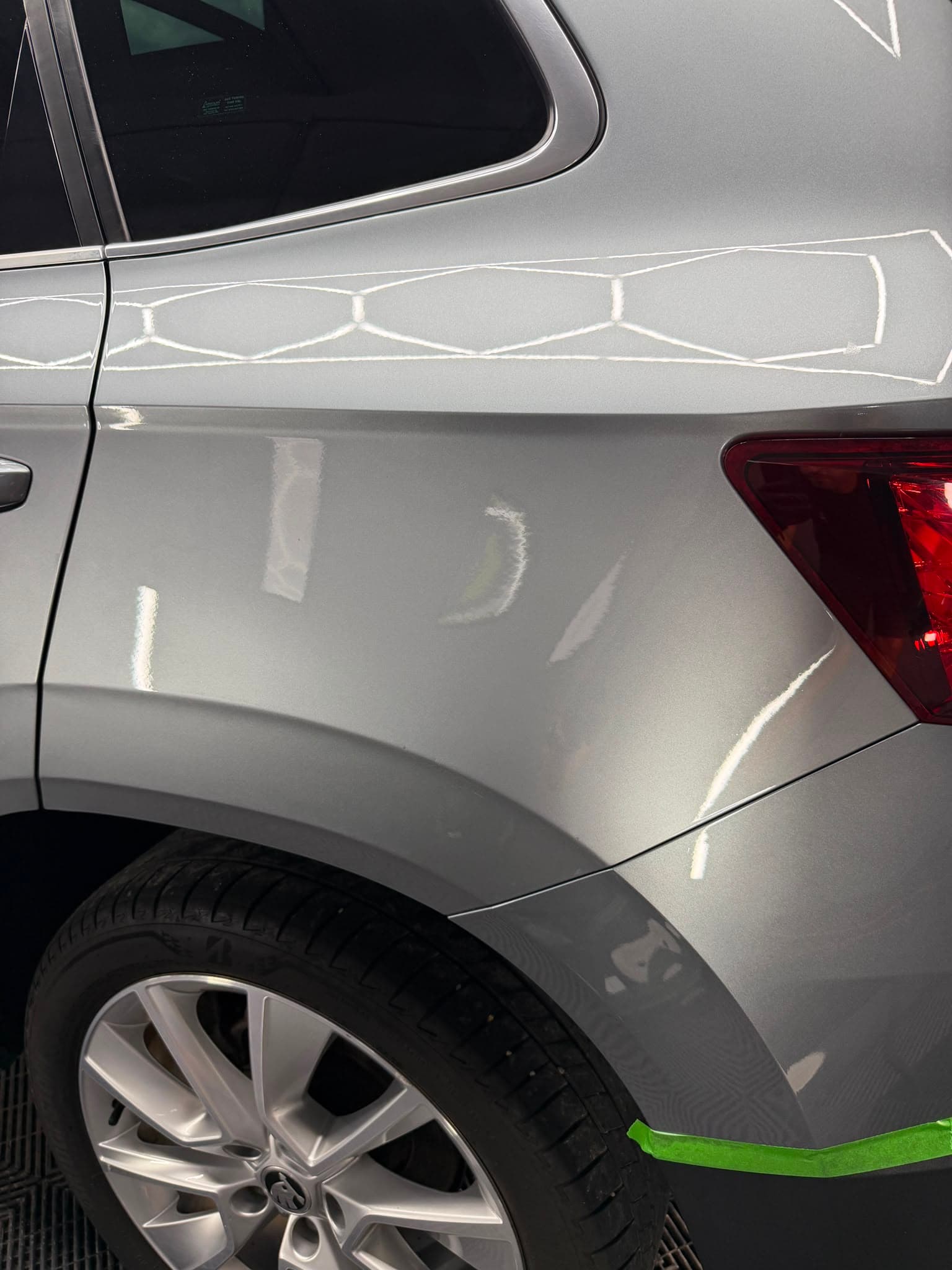 Škoda Karoq — detaliu lucrare 8